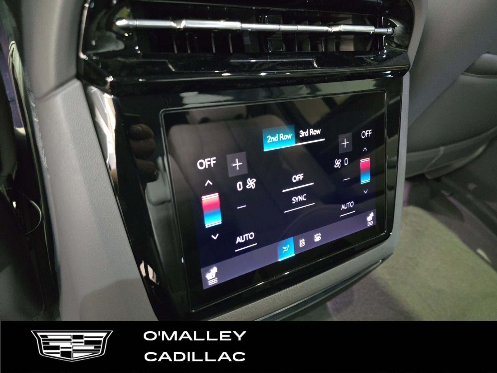 2025 Cadillac ESCALADE IQ Sport 1