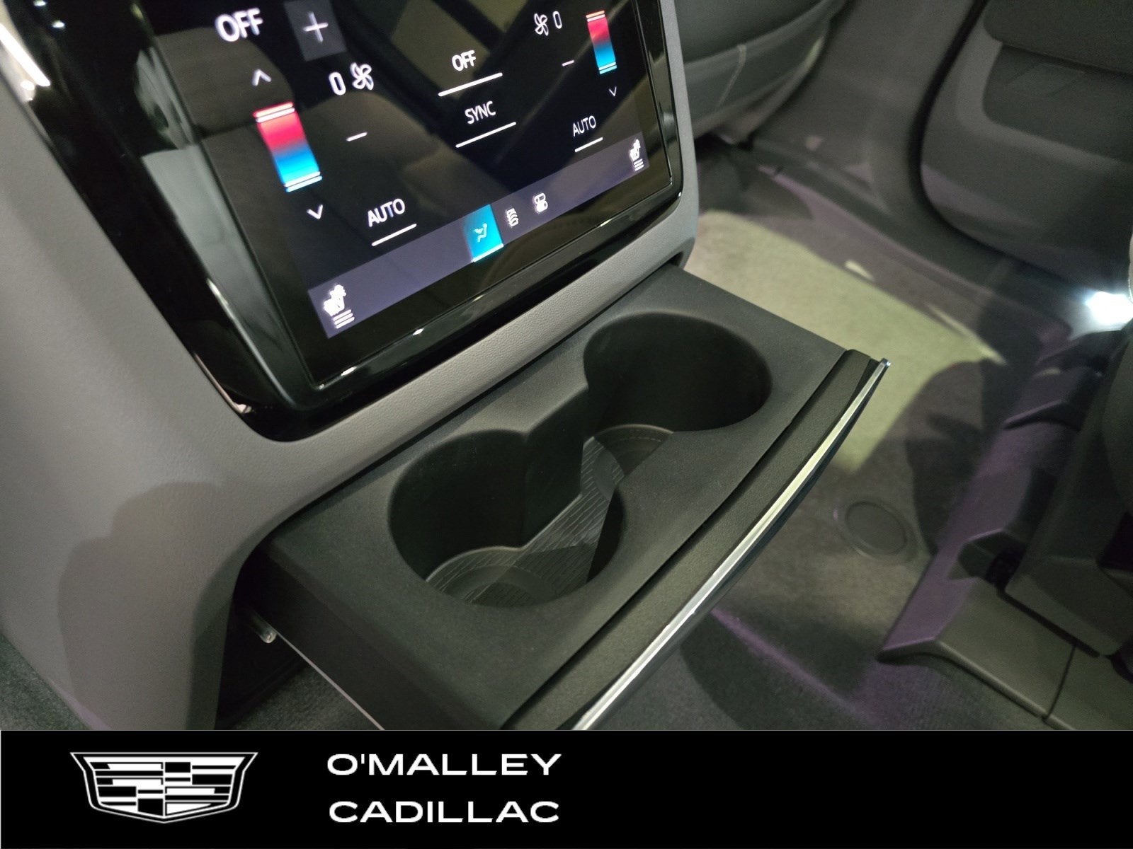 2025 Cadillac ESCALADE IQ Sport 1