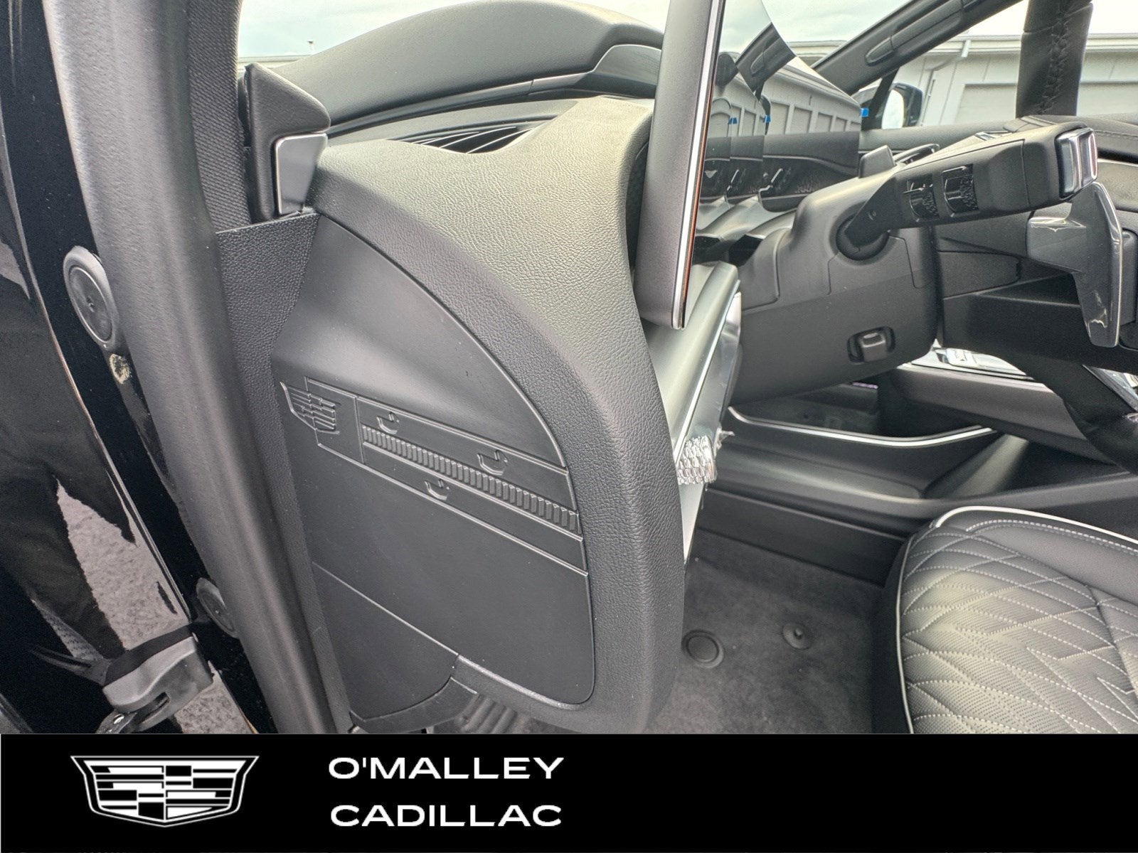 2026 Cadillac LYRIQ V-Series Premium