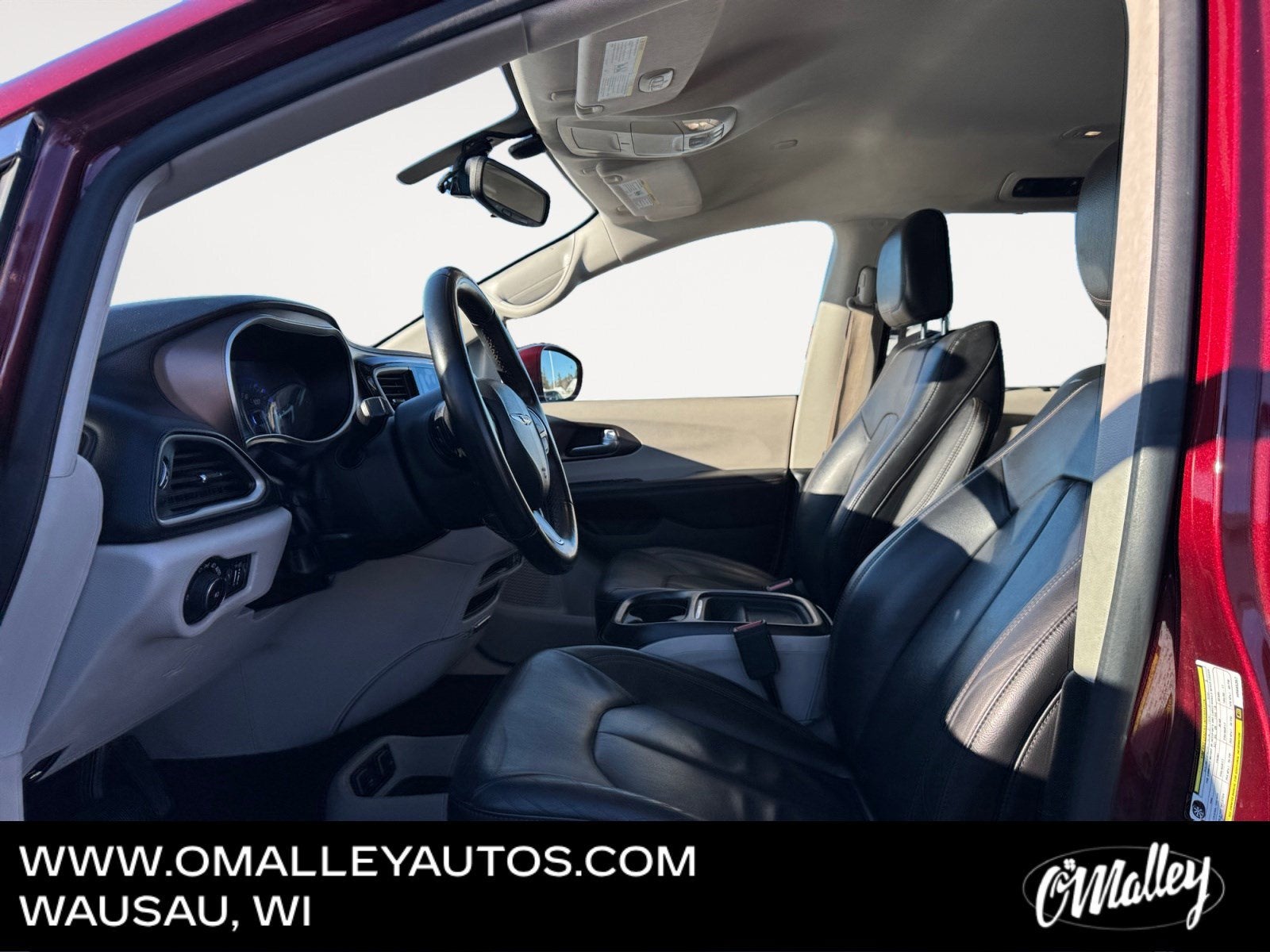 2017 Chrysler Pacifica Touring-L