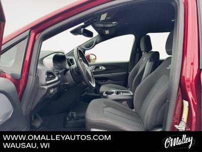 2021 Chrysler Pacifica Touring