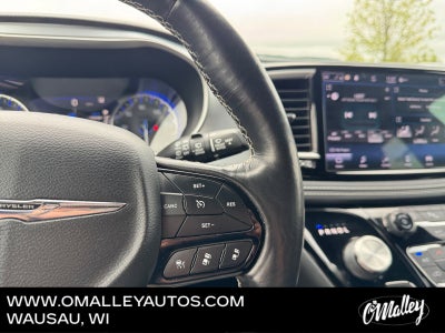 2021 Chrysler Pacifica Touring