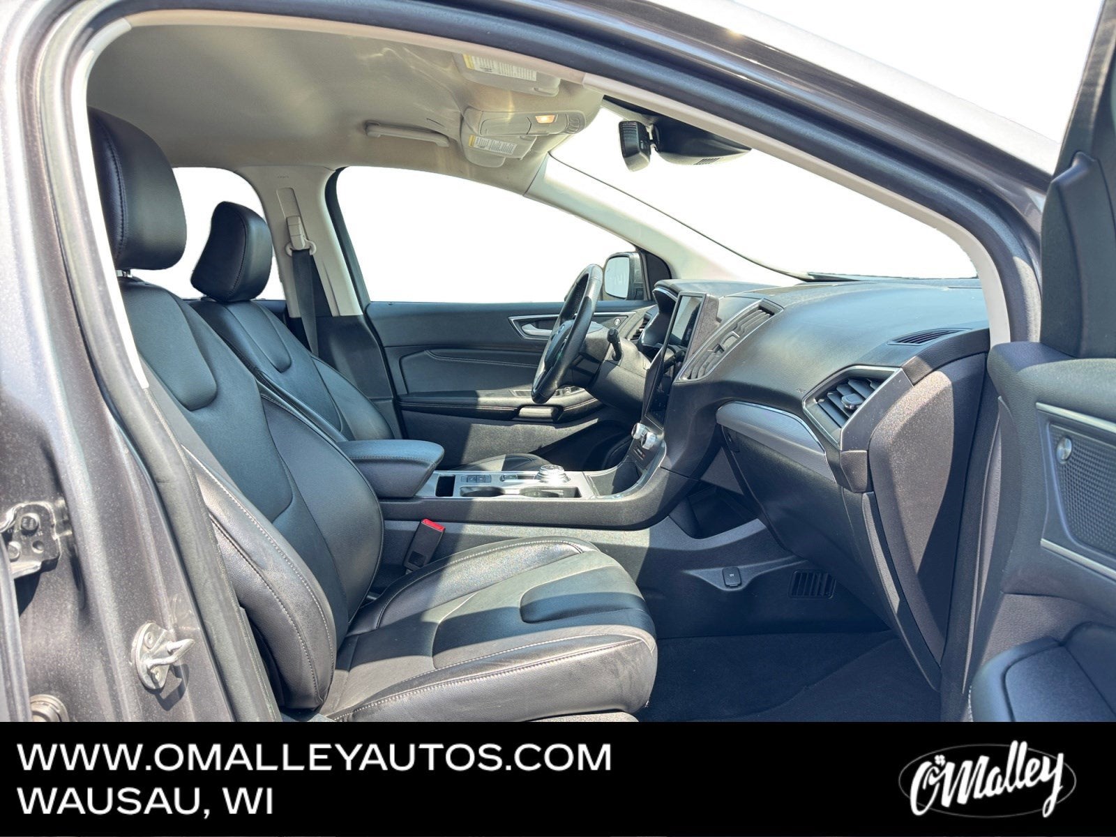 2021 Ford Edge Titanium