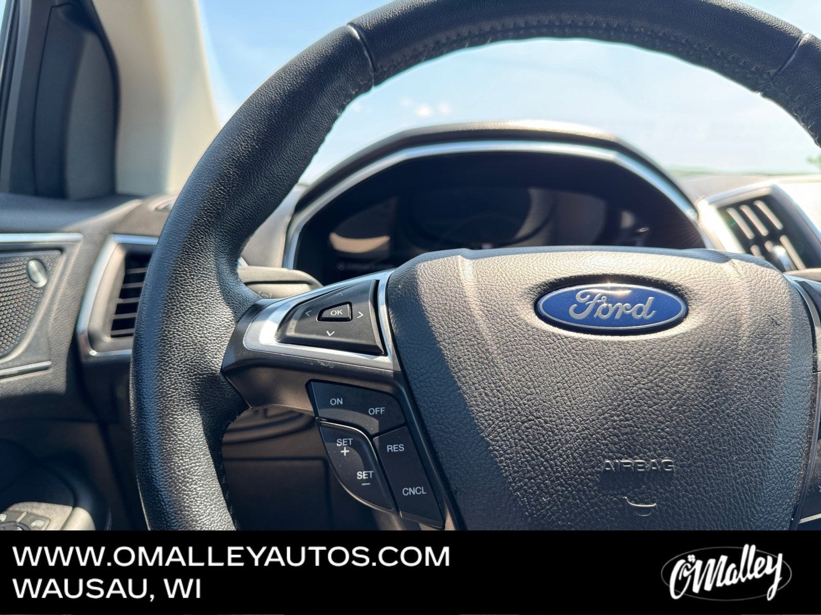 2021 Ford Edge Titanium