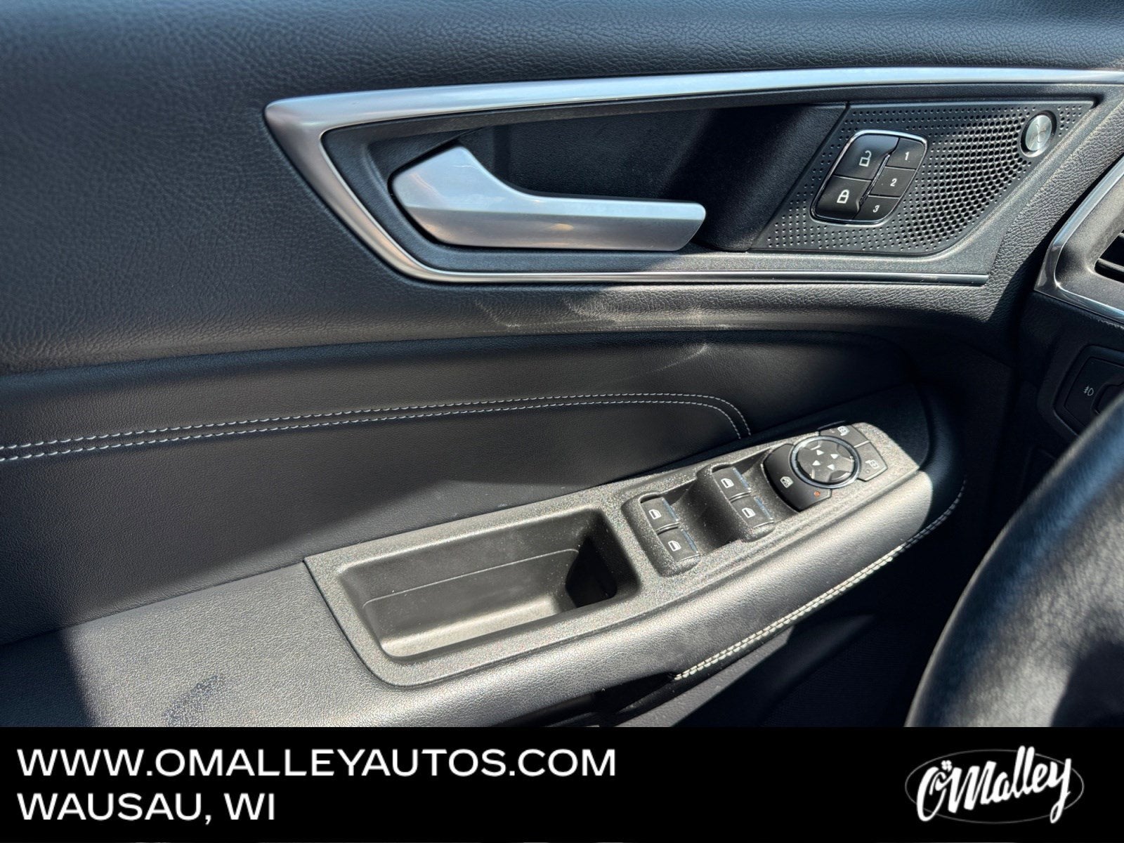 2021 Ford Edge Titanium