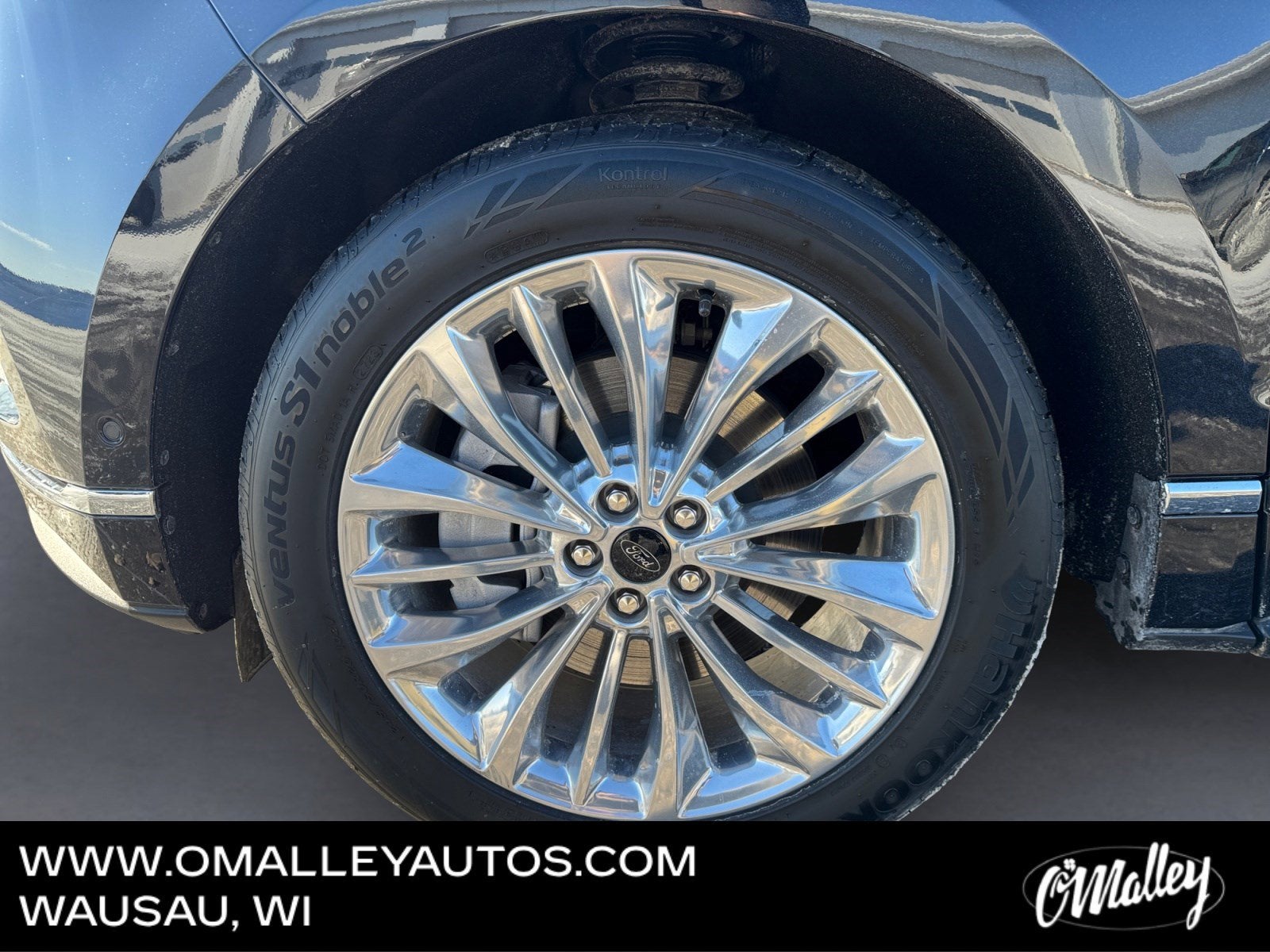 2024 Ford Edge Titanium