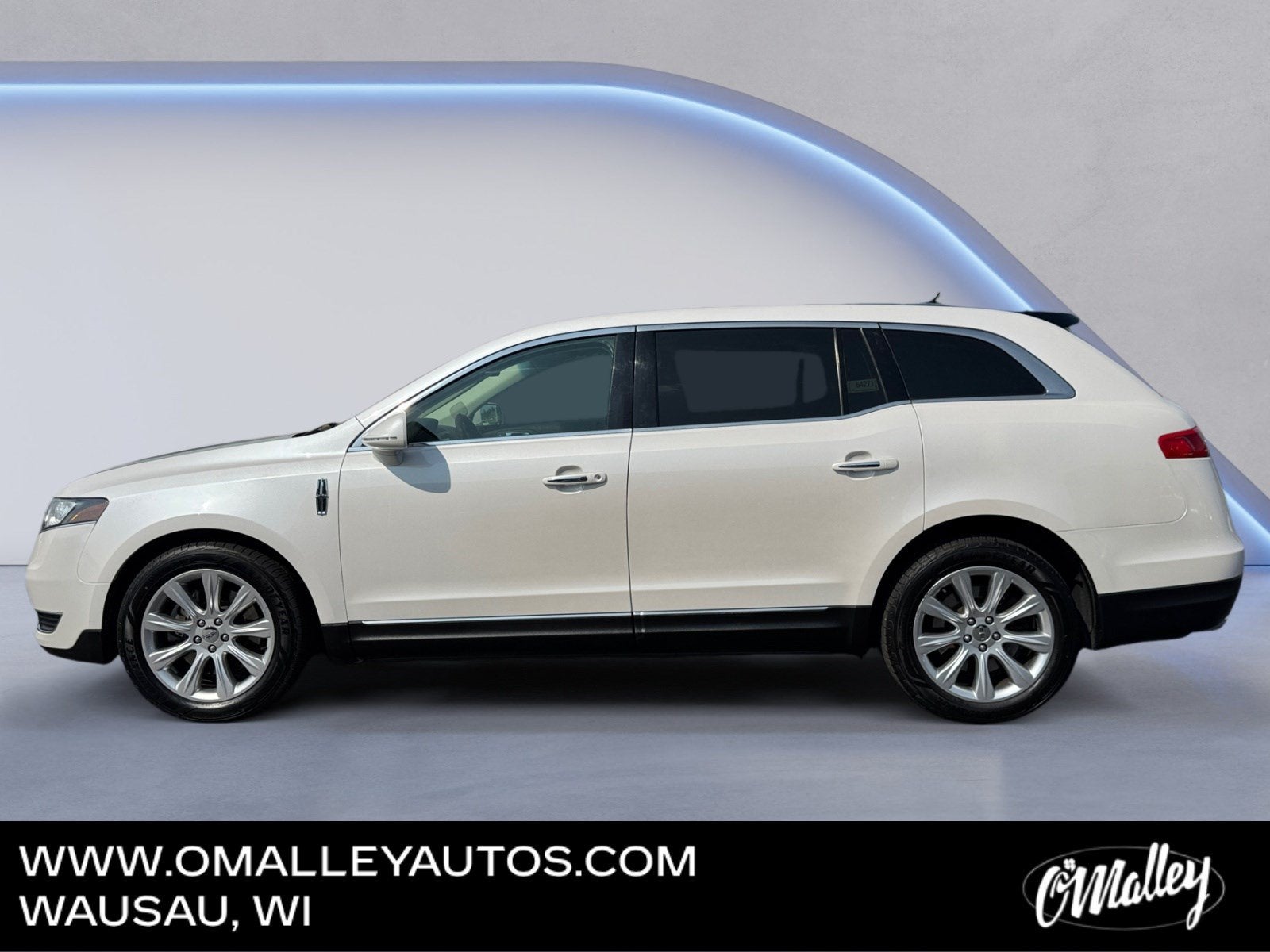 2019 Lincoln MKT Reserve