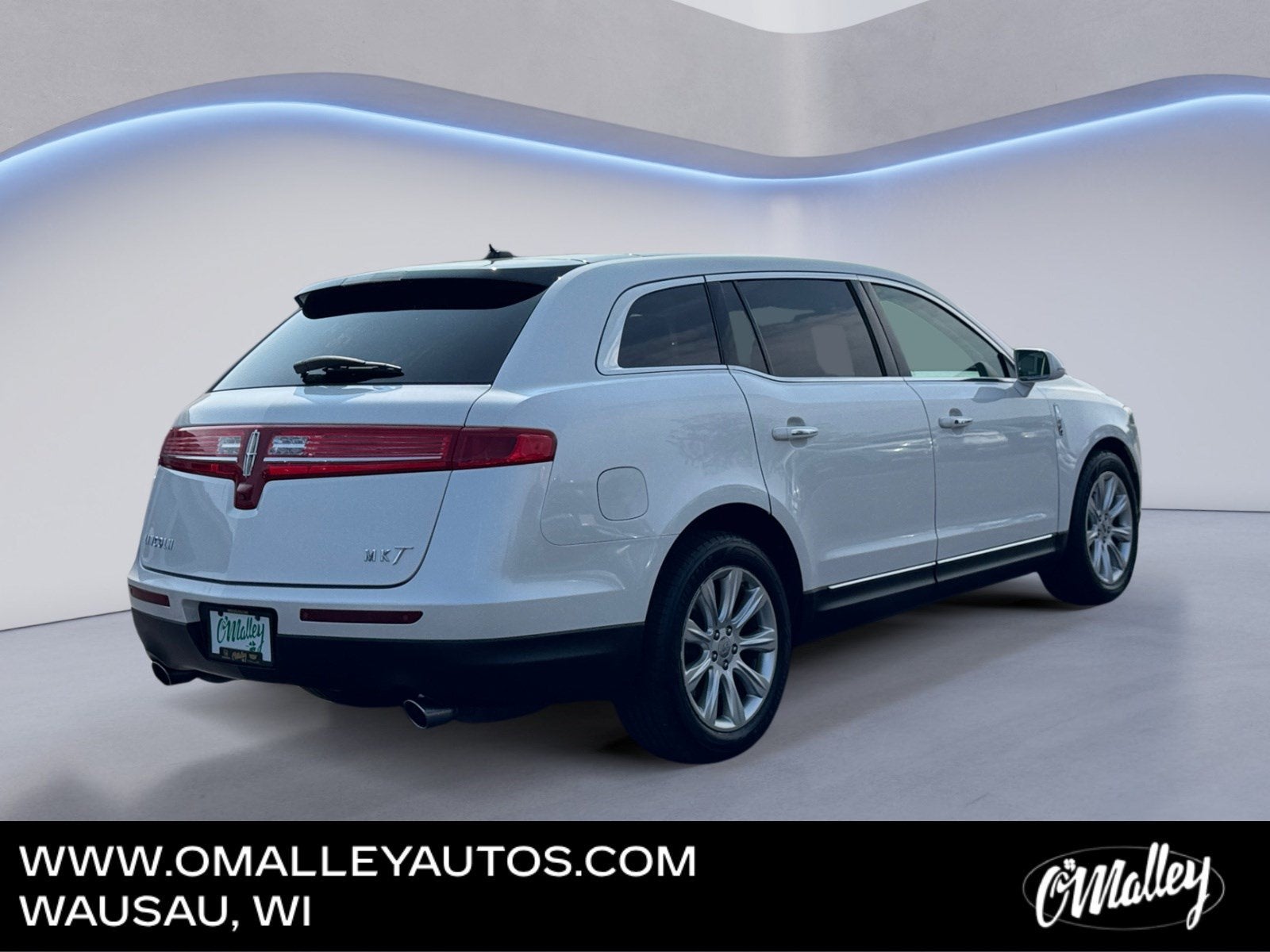 2019 Lincoln MKT Reserve