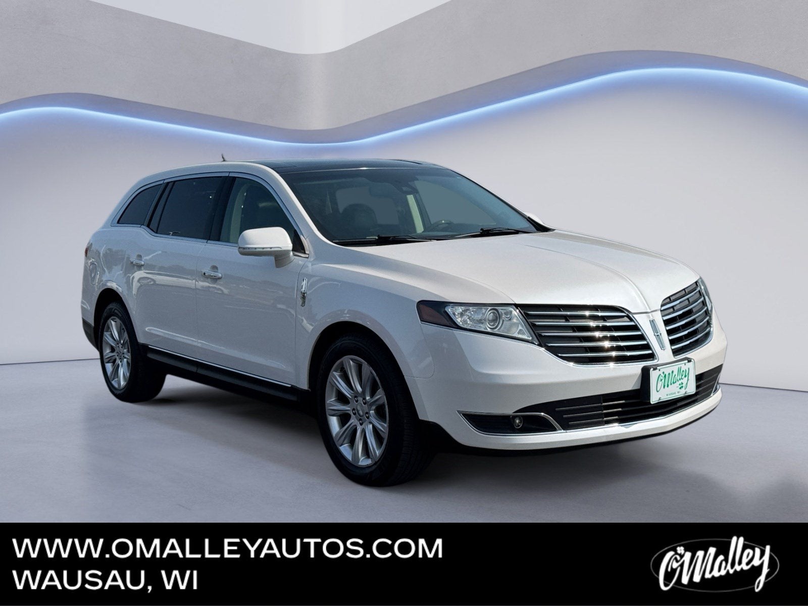 2019 Lincoln MKT Reserve