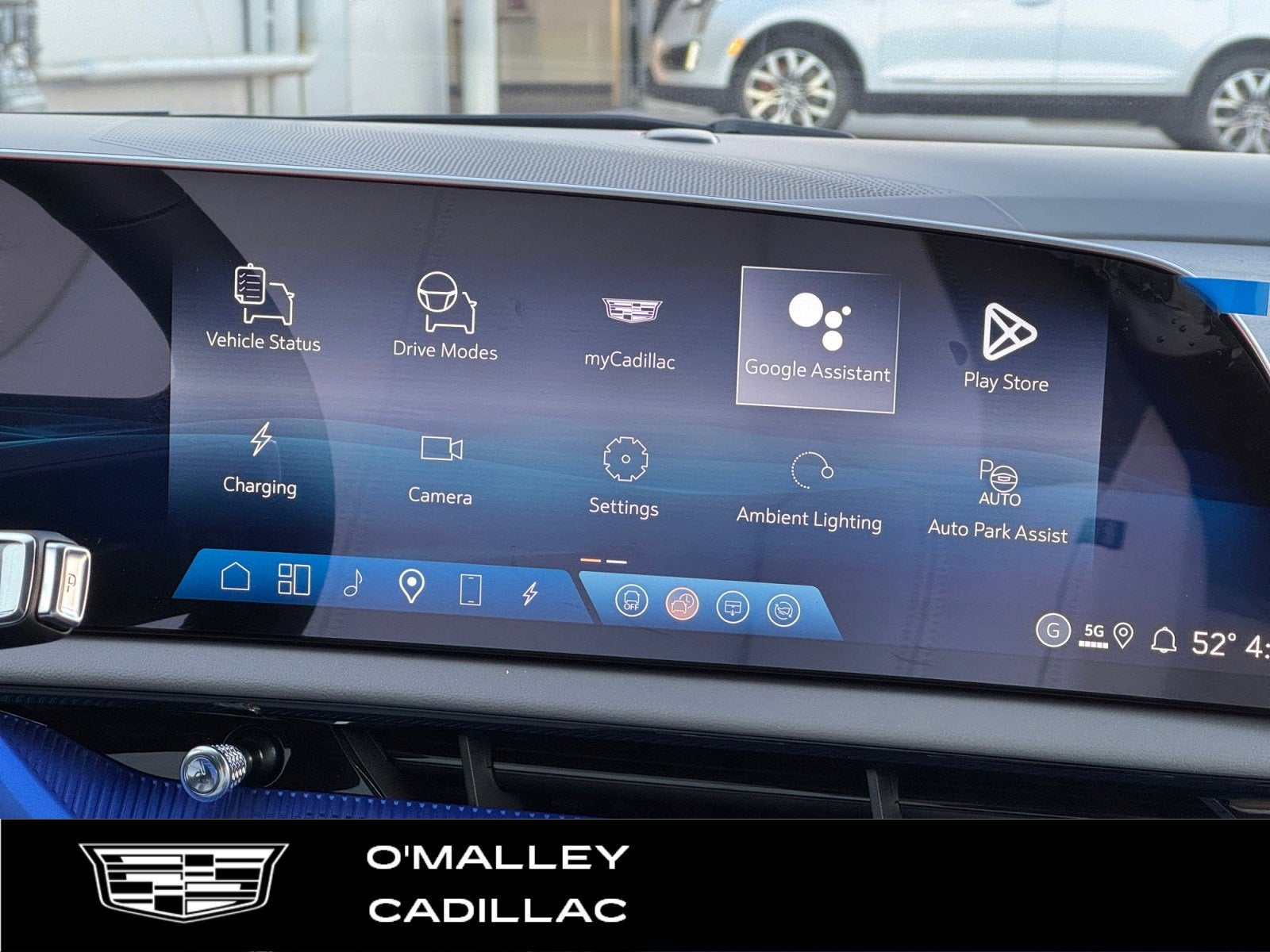 2026 Cadillac OPTIQ Luxury