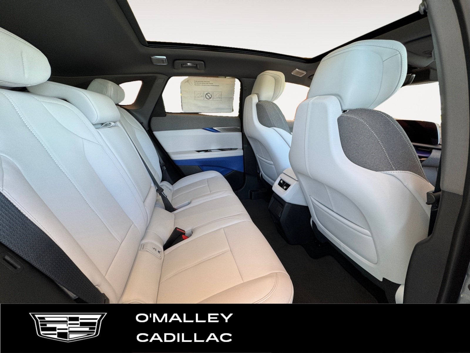 2027 Cadillac OPTIQ Luxury