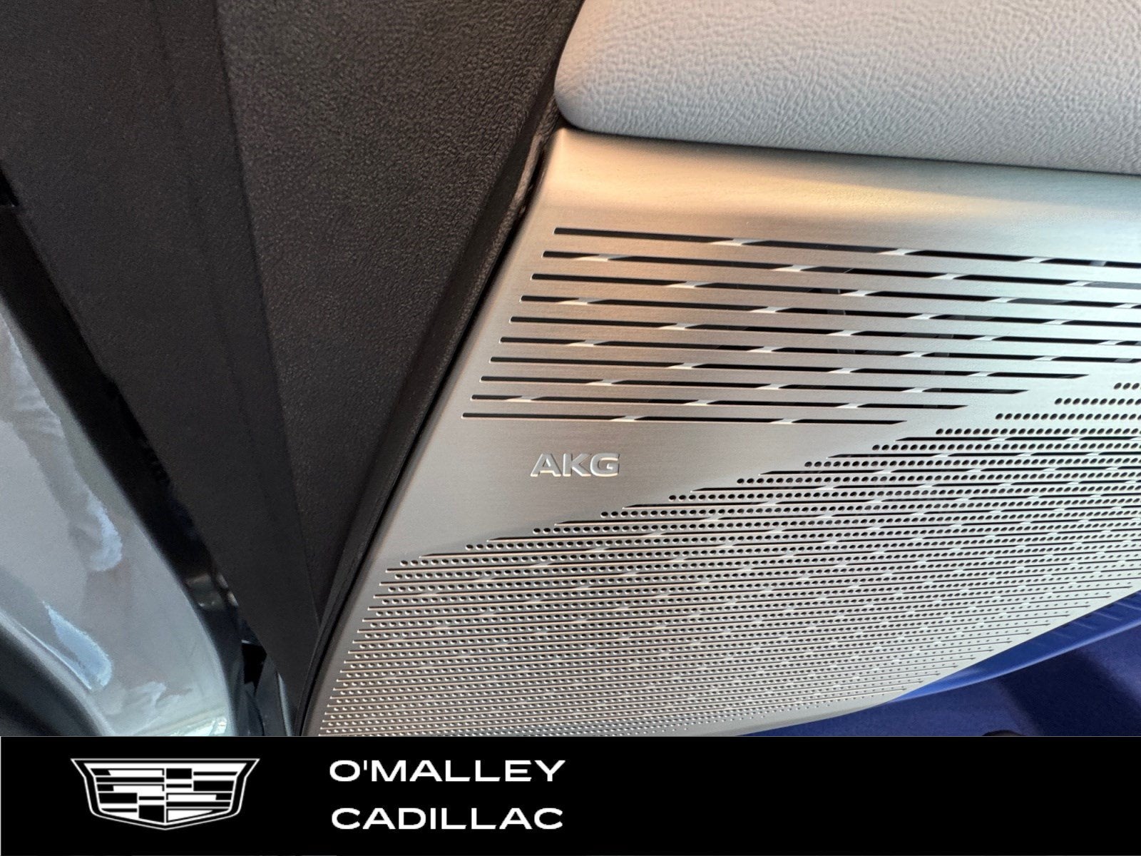 2027 Cadillac OPTIQ Luxury