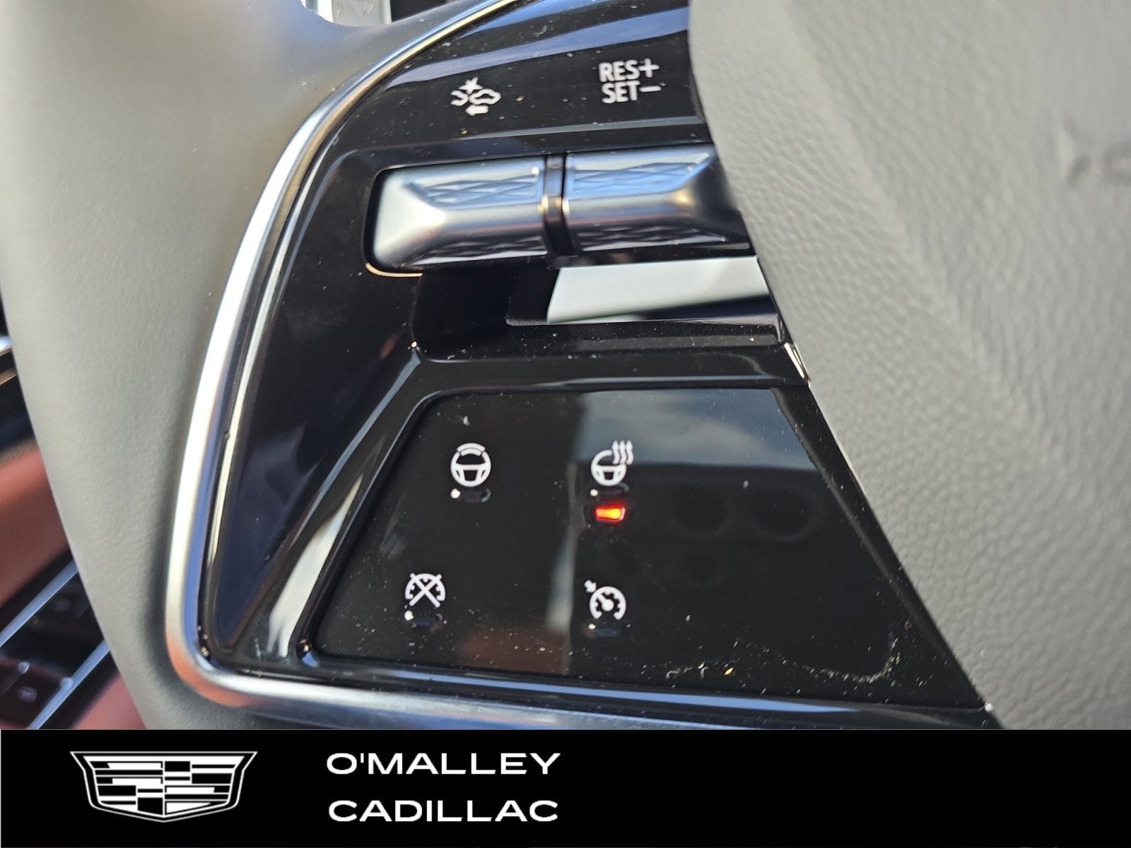 2026 Cadillac OPTIQ Premium Luxury