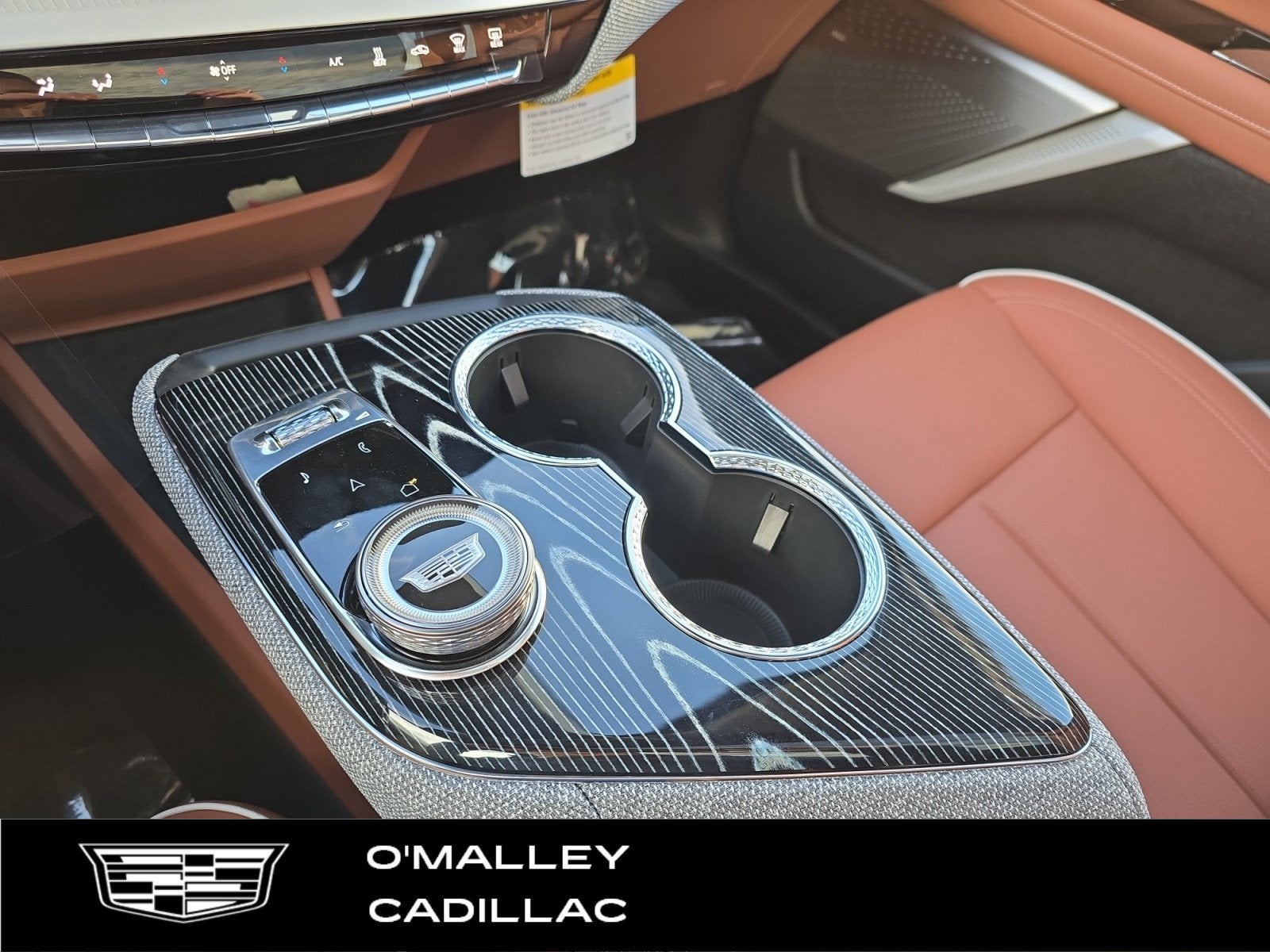 2026 Cadillac OPTIQ Premium Luxury