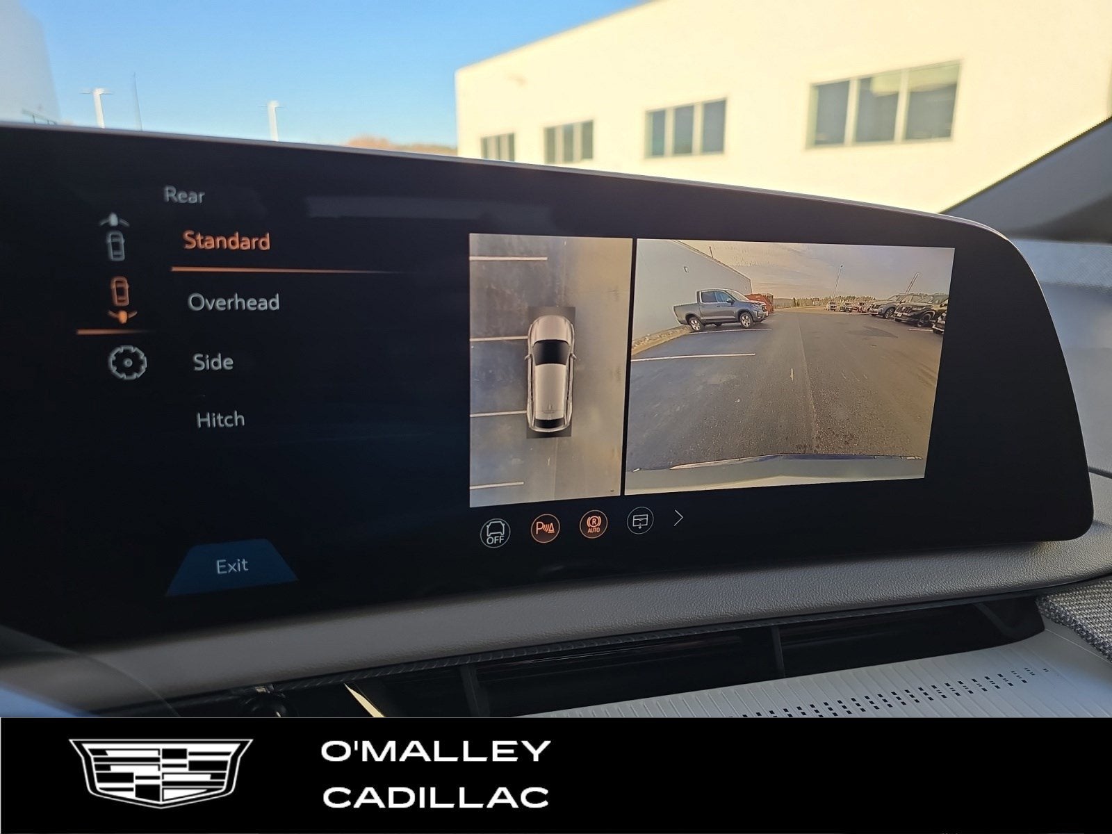 2026 Cadillac OPTIQ Premium Luxury