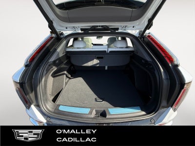2027 Cadillac OPTIQ Premium Luxury