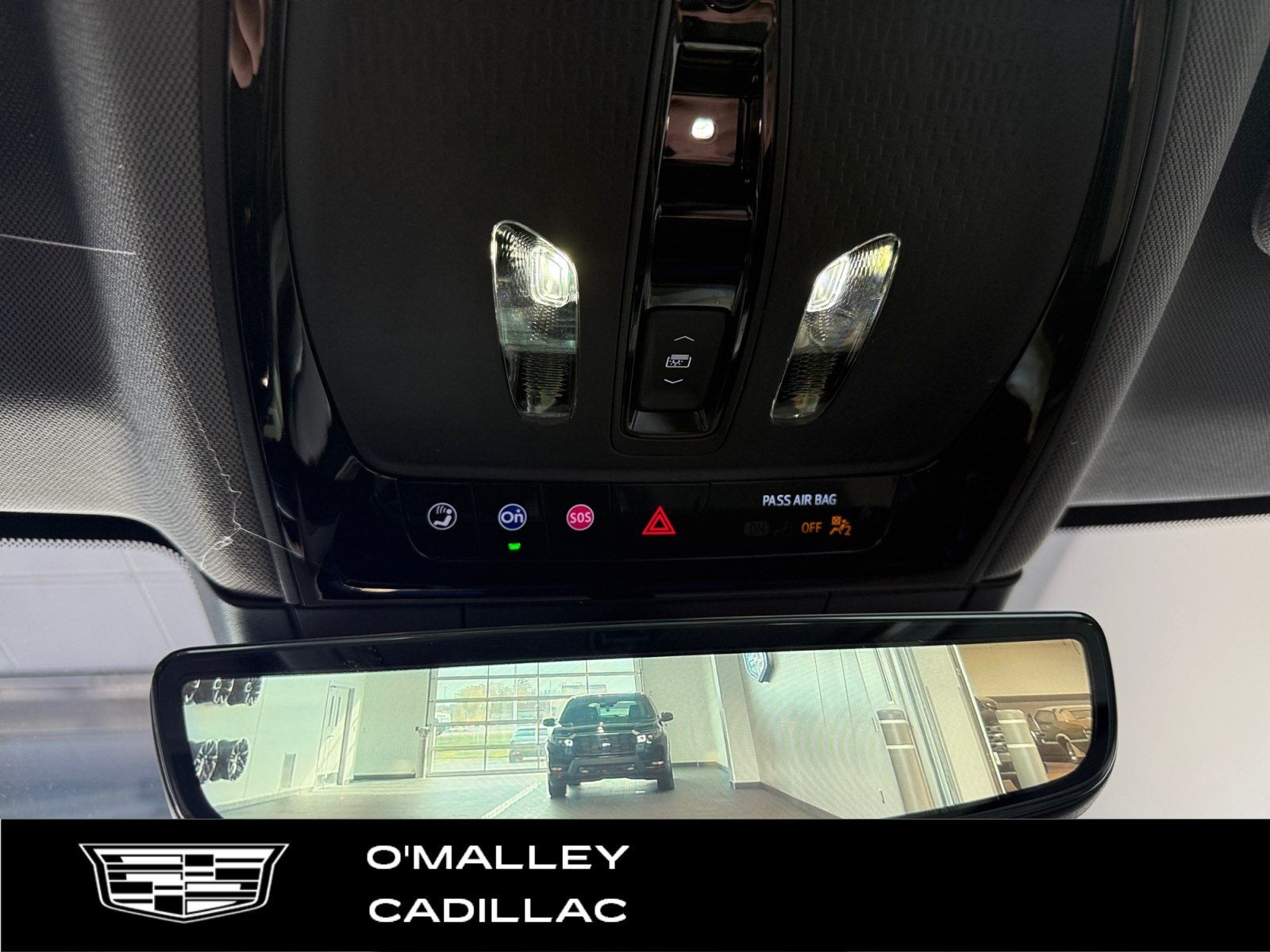 2027 Cadillac OPTIQ Premium Luxury