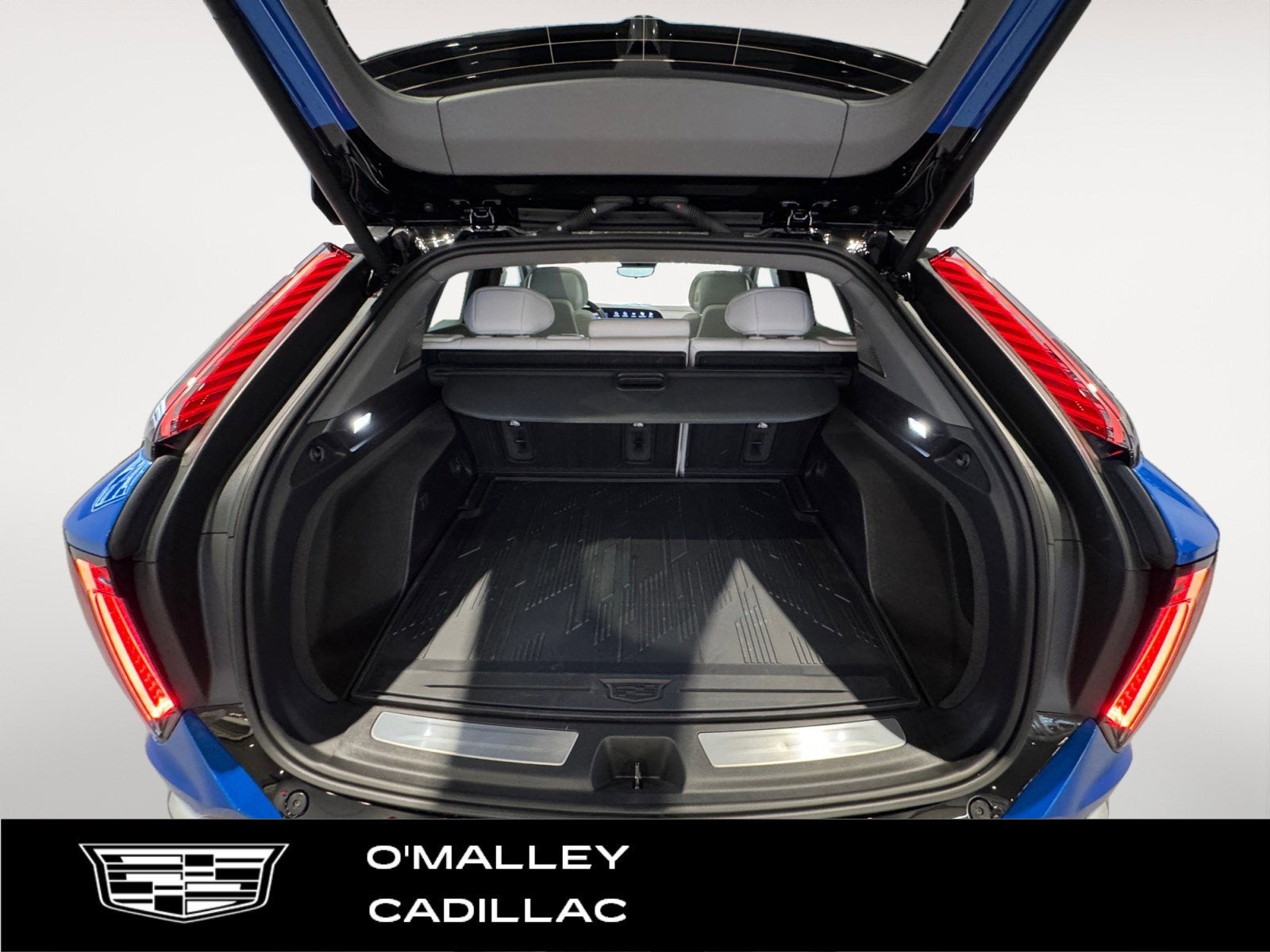 2026 Cadillac OPTIQ Premium Luxury