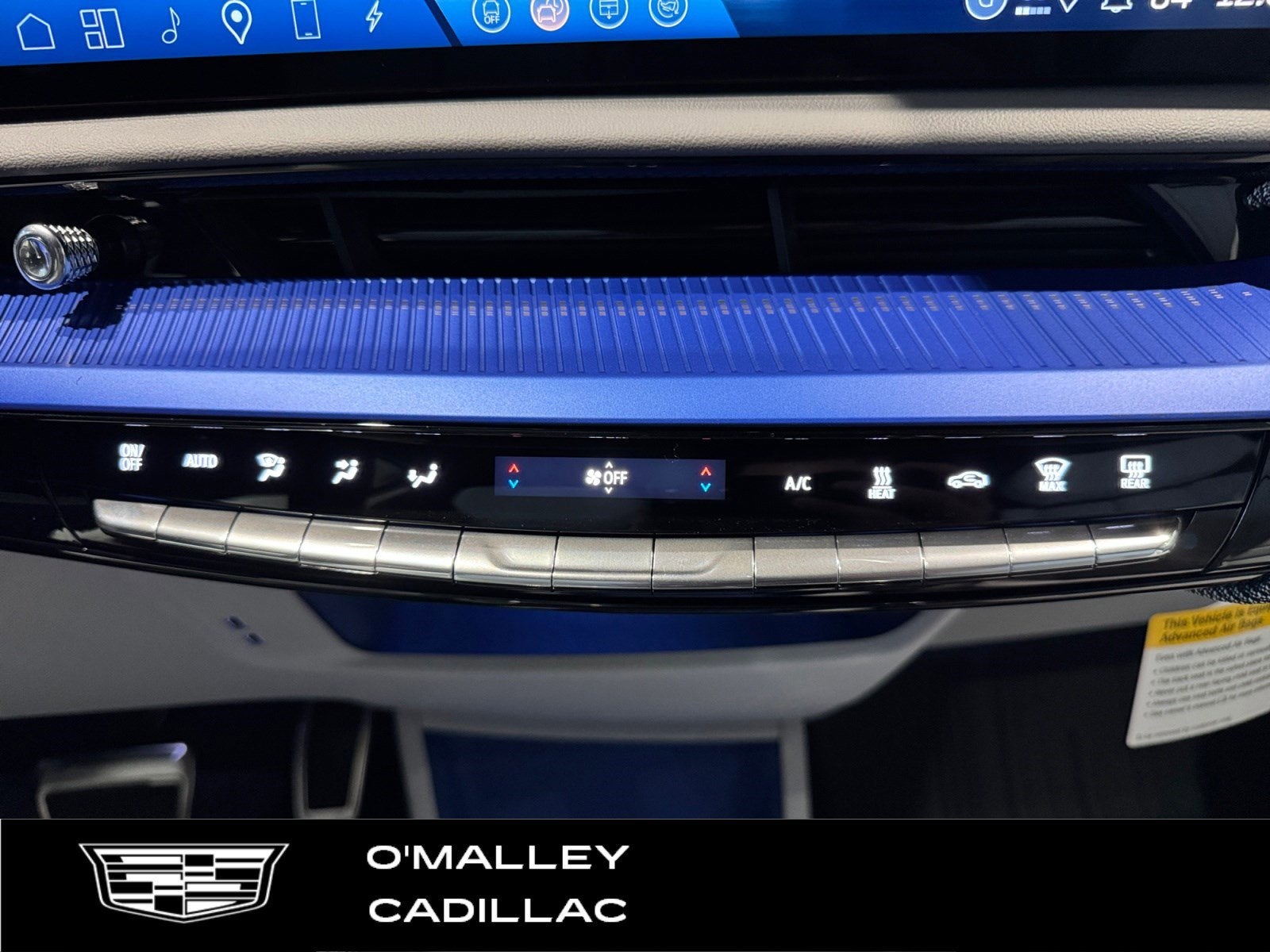 2026 Cadillac OPTIQ Premium Luxury