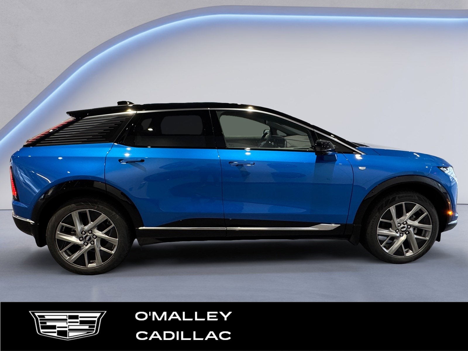 2026 Cadillac OPTIQ Premium Luxury