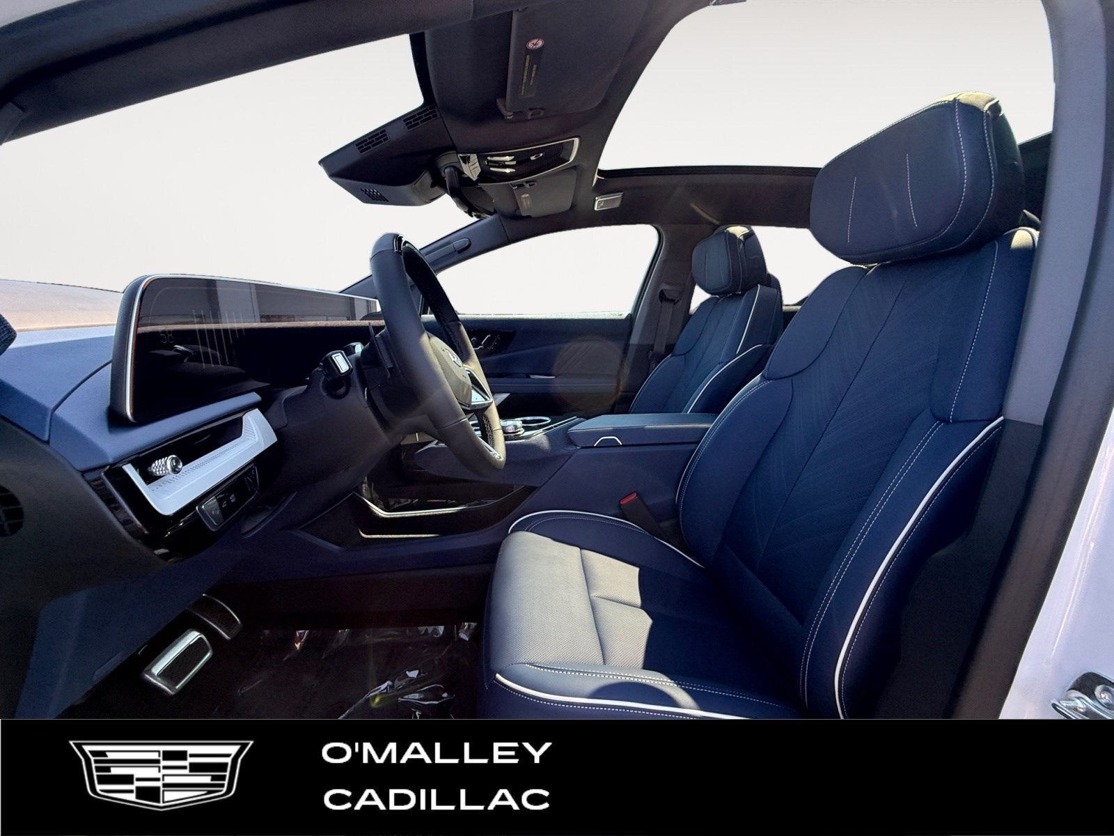 2027 Cadillac OPTIQ Premium Luxury
