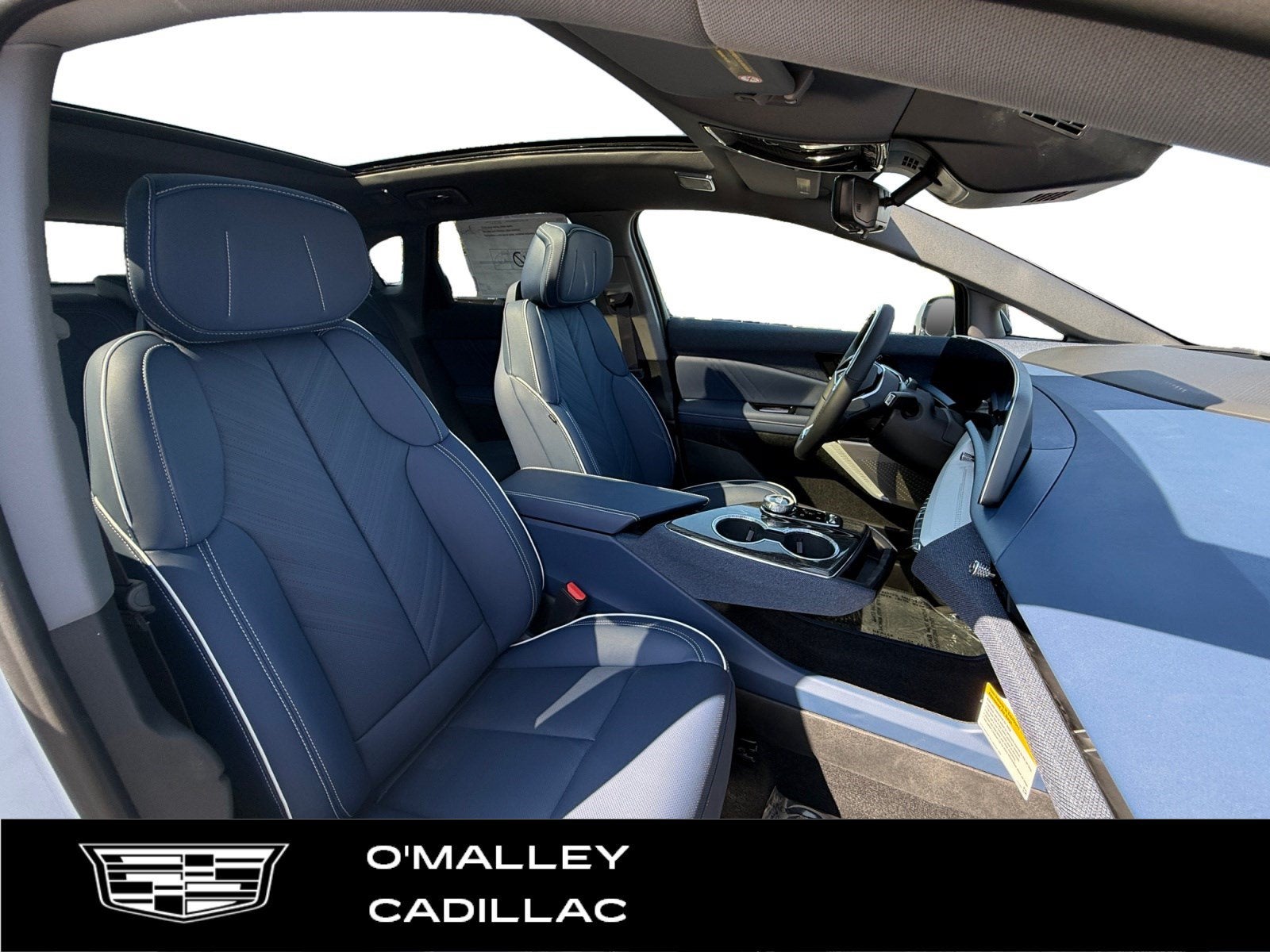 2027 Cadillac OPTIQ Premium Luxury