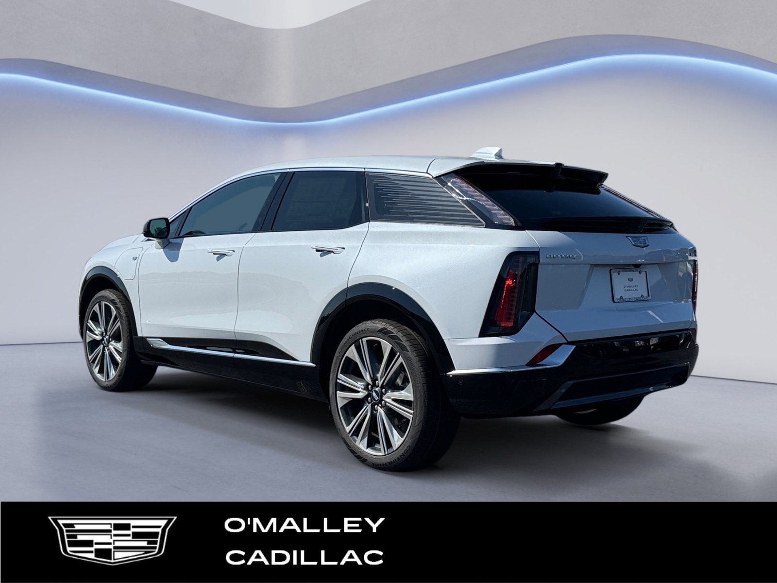 2027 Cadillac OPTIQ Premium Luxury