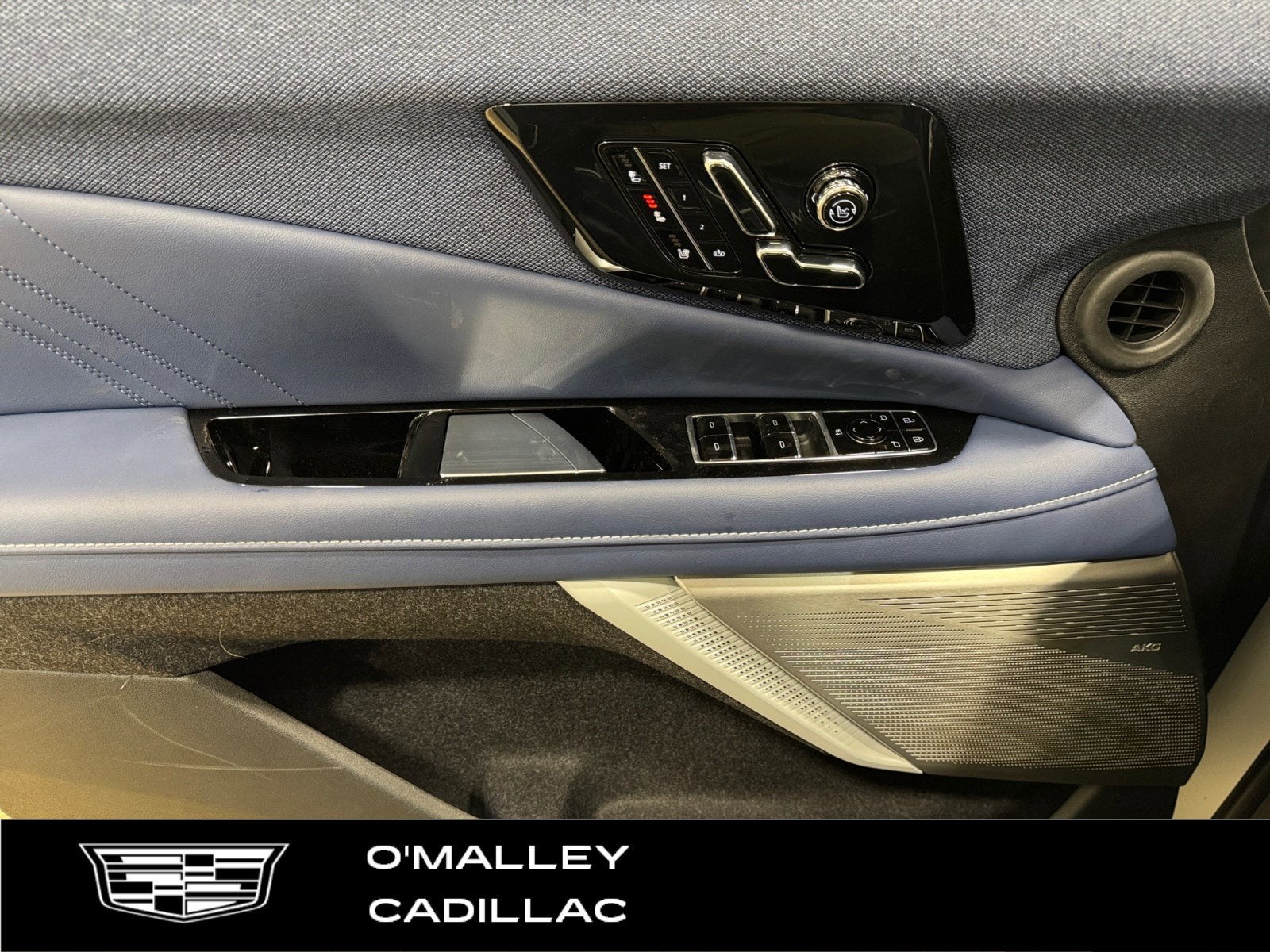 2026 Cadillac OPTIQ Premium Sport