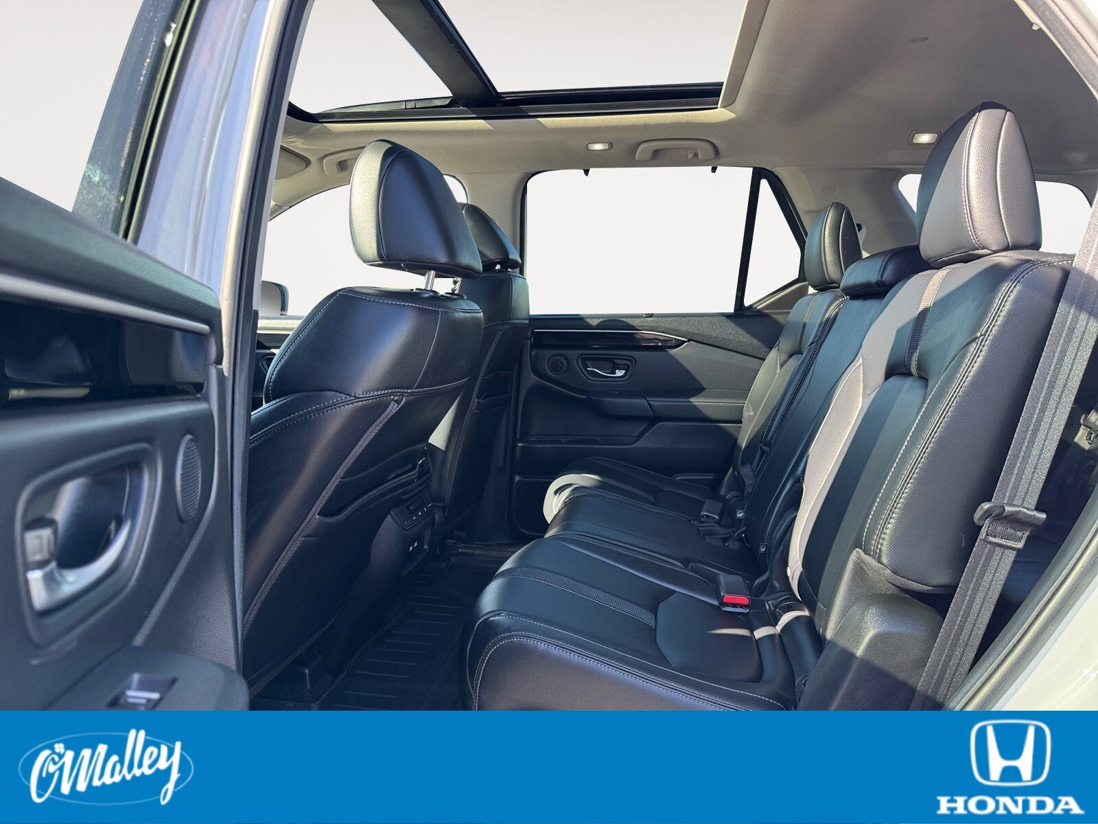 2023 Honda Pilot Touring