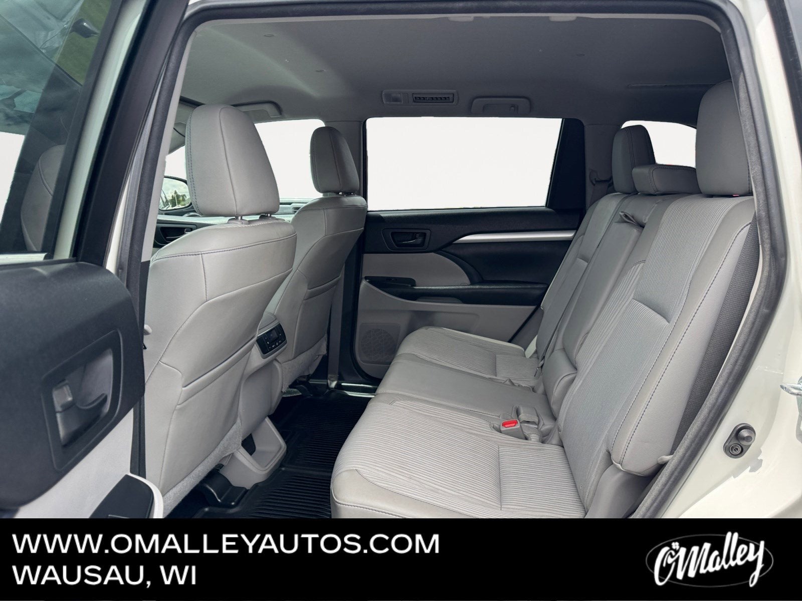2015 Toyota Highlander LE