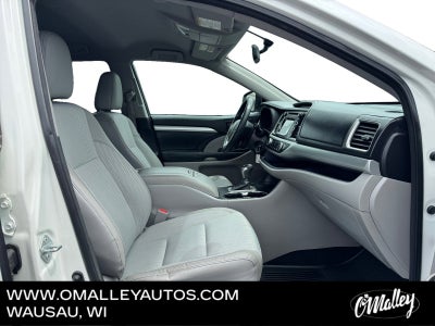 2015 Toyota Highlander LE