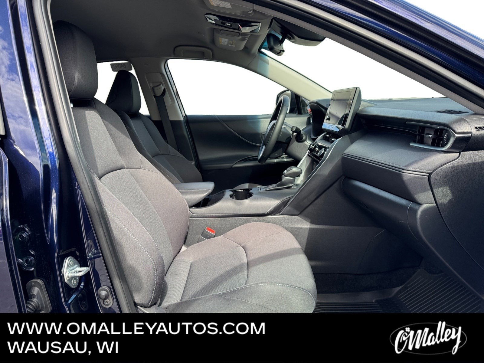 2023 Toyota Venza LE